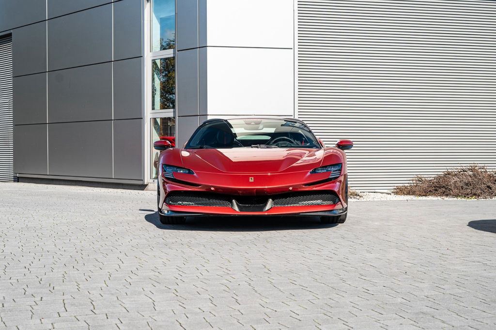 Ferrari SF90 Stradale