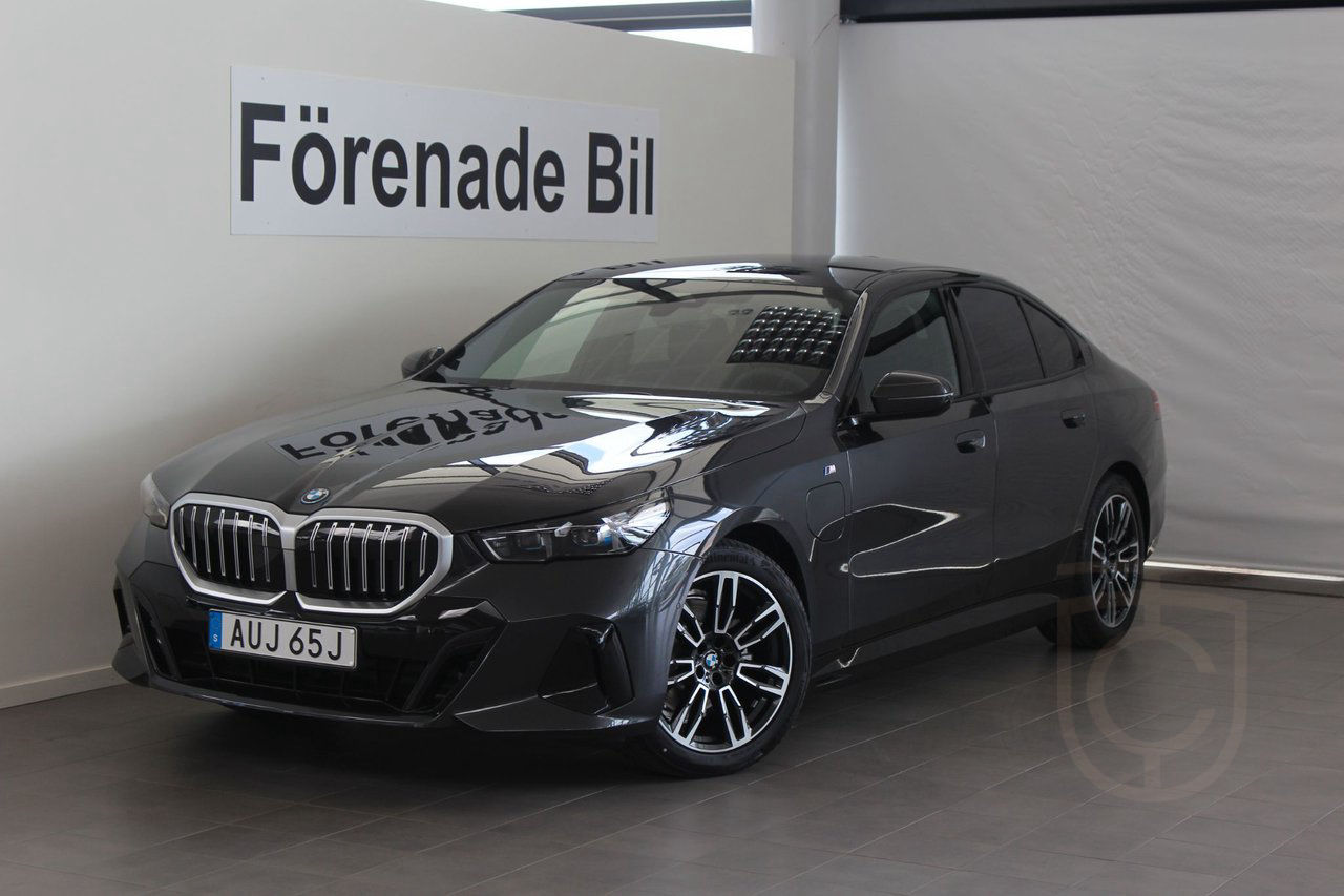 BMW 530e xDrive Sedan M Sport H