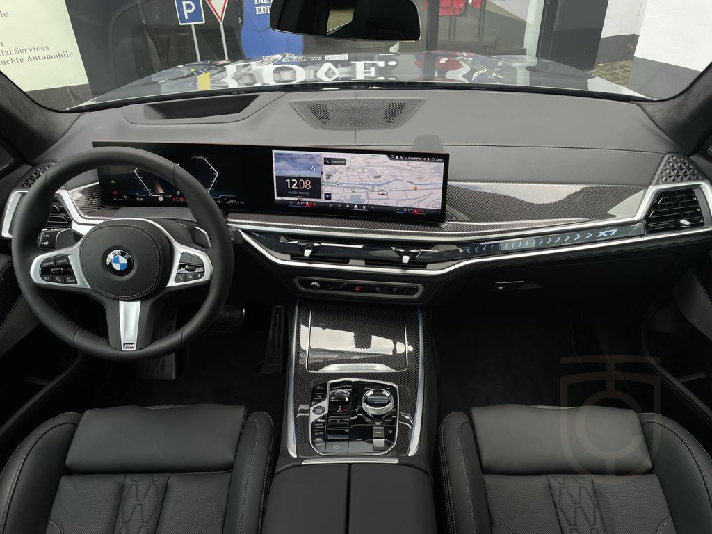 BMW X7 xDrive40d M Sport SKY AHK DA PROF PA PROF 22"