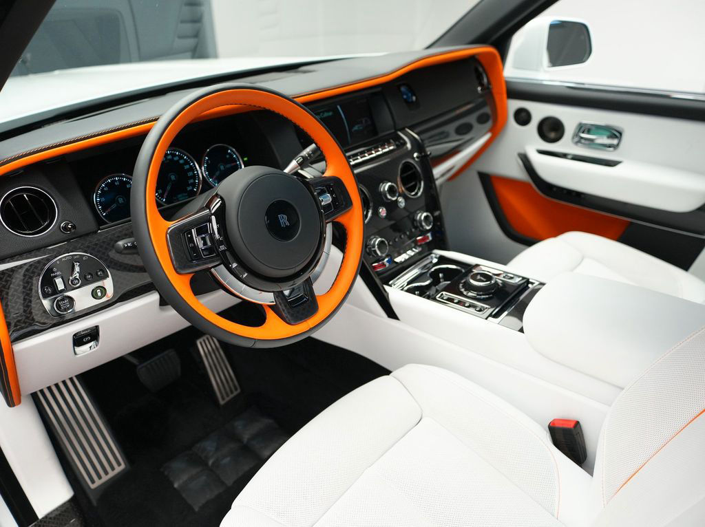 Rolls-Royce Cullinan Black Badge