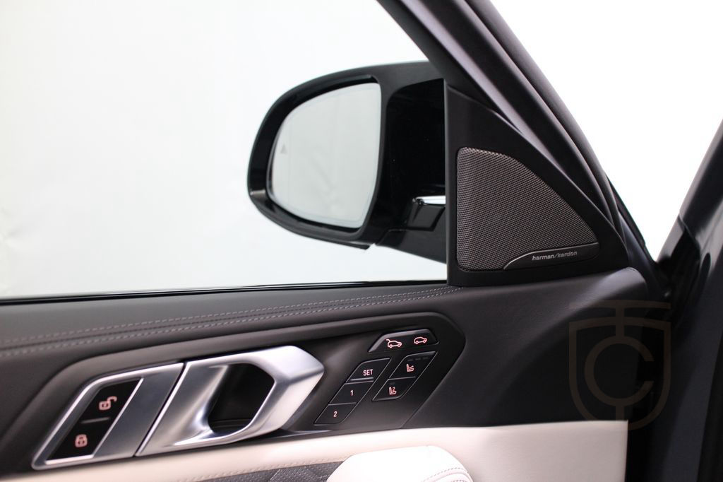 BMW X6 M Competition H&K Keyless Massage Soft-Close