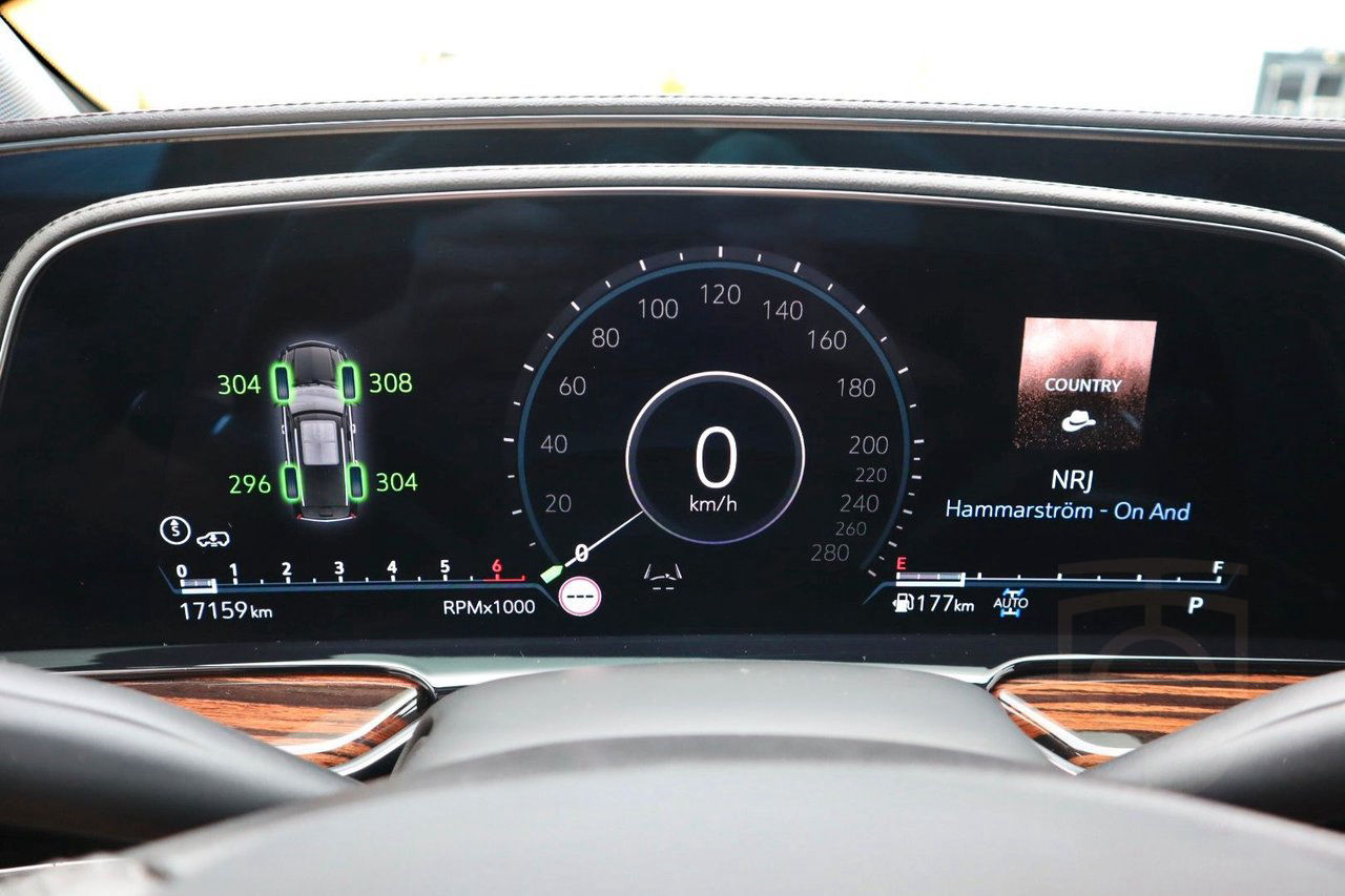 Cadillac Escalade ESV 6.2 V8 4WD Hydra-Matic 313kW 2022