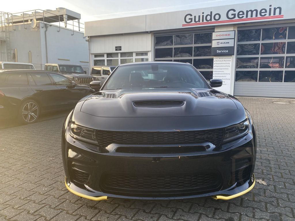 Dodge Charger Hellcat 6.2 V8 Widebody