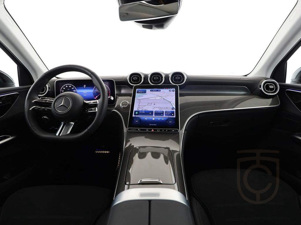 Mercedes-Benz GLC 300 d 4M AMG+NIGHT+AHK+DISTR+PANO+KAM+AMBI++
