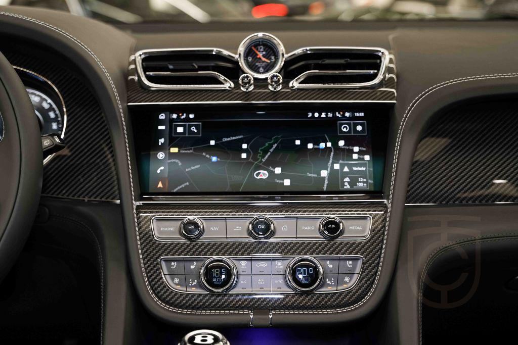 Bentley Bentayga S V8 Extreme Silver Satin