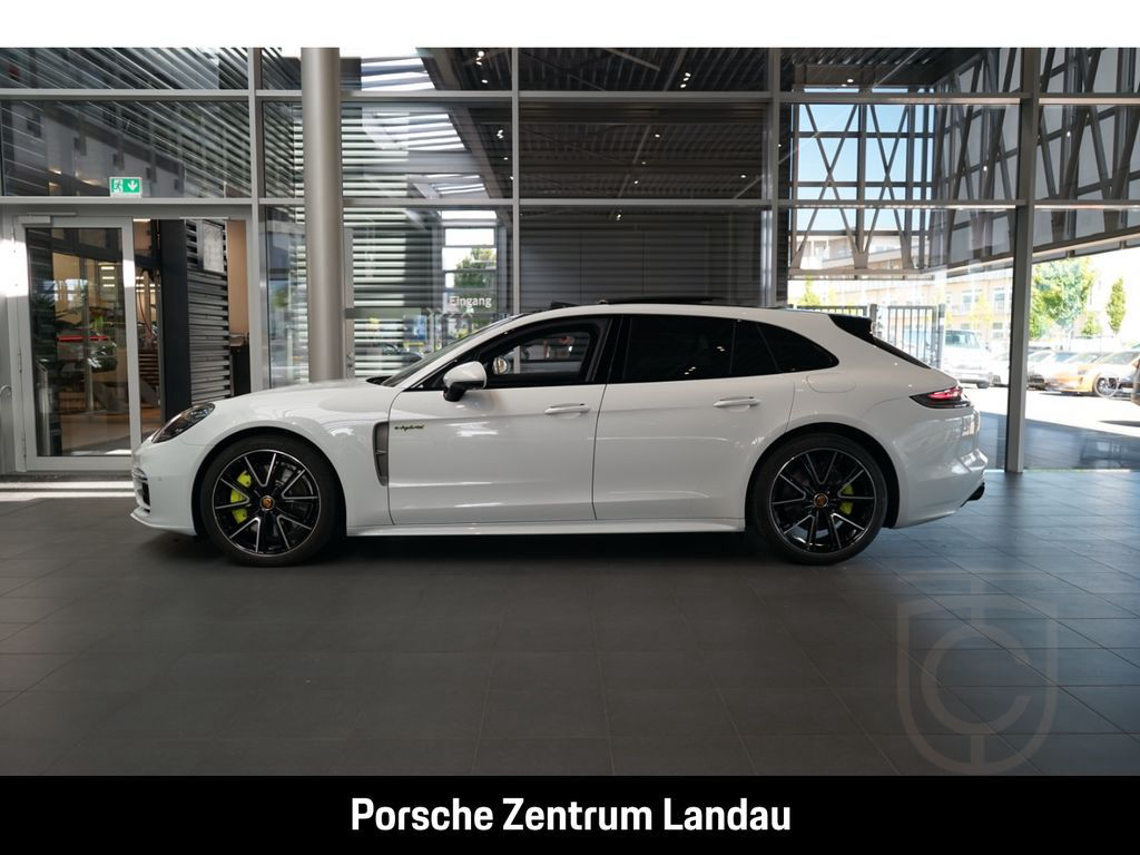 Porsche Panamera 4 E-Hybrid Sport Turismo Platinum Editi