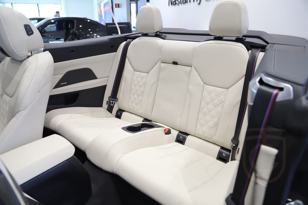 BMW M440I xDrive Convertible Cab