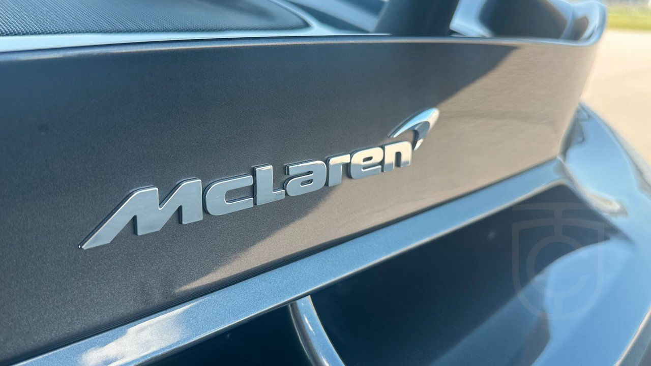 McLaren 600LT Spider V8
