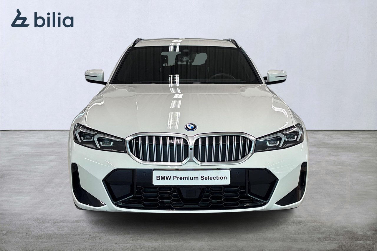 BMW 330e xDrive Touring M-Sport