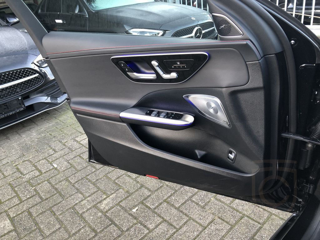 Mercedes-Benz C 43 AMG 4M Pano Dist Head Up Carbon Burm Night
