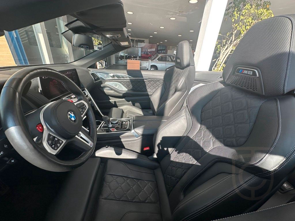 BMW M8 xDrive Cabriolet über 212.000,-€ Neupreis!