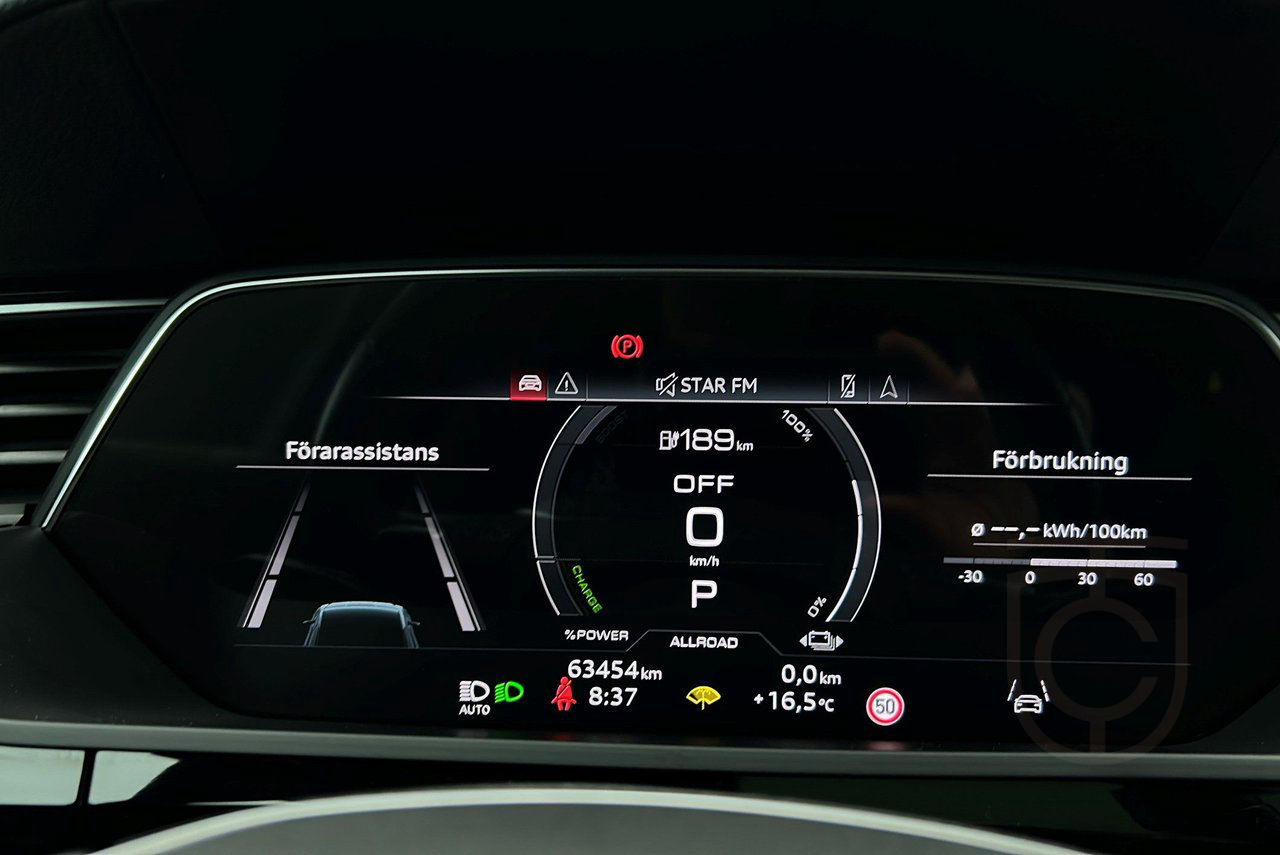 Audi E-Tron 55 quattro S-Line Advanced Svart Optik