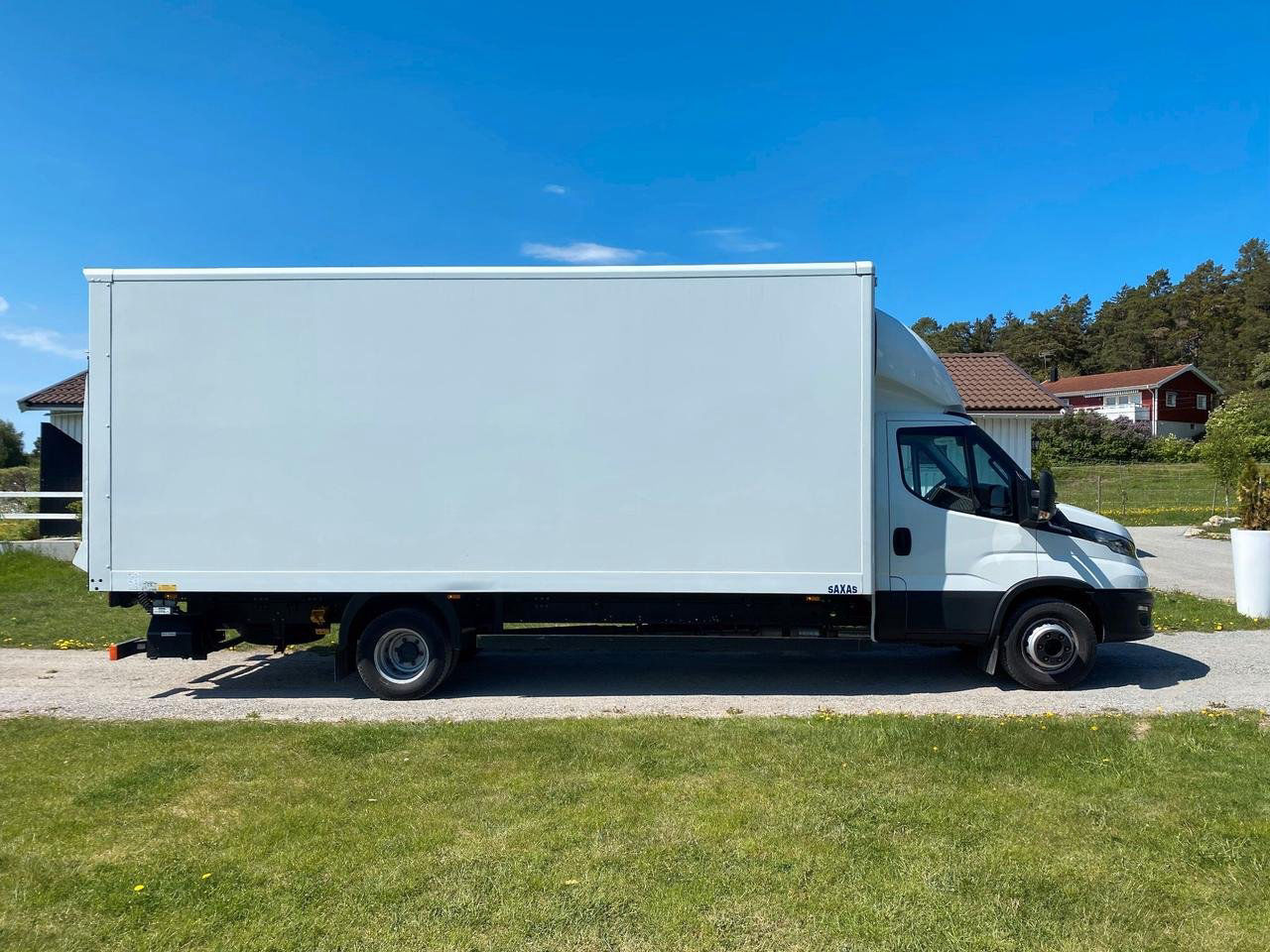 Iveco Daily 70C18 Hi-Matic Bakgavellyft