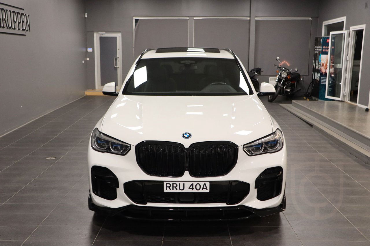 BMW X5 xDrive45e iPerformance M Sport Full-spec