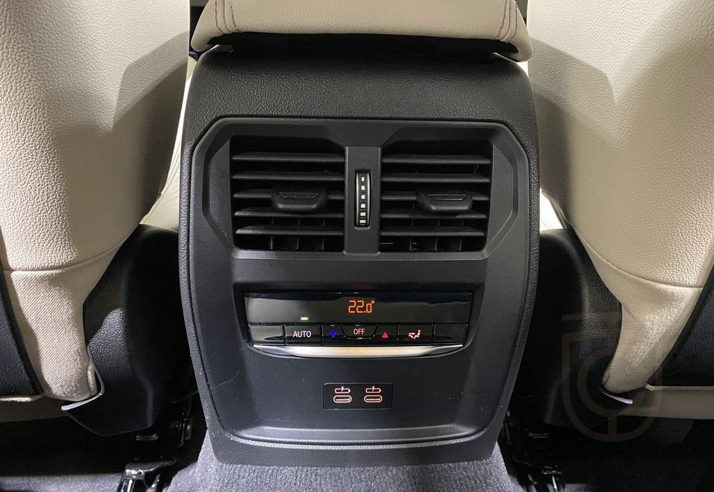 BMW M340i xDrive Touring Facelift Standhzg AHK ACC