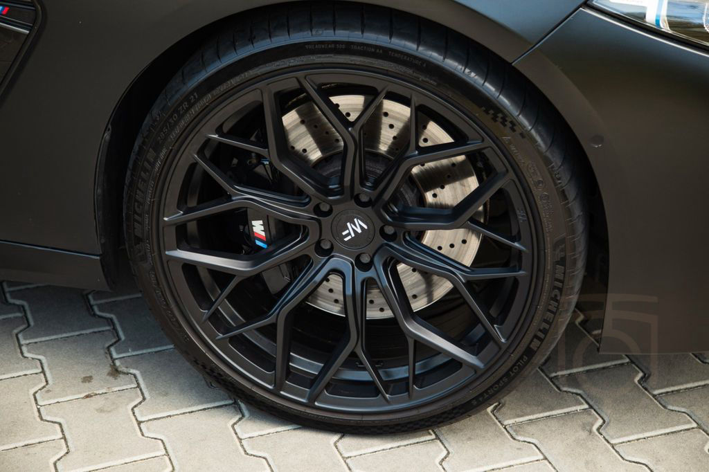 BMW M8 Gran Coupe Competition F93 B&W LASER