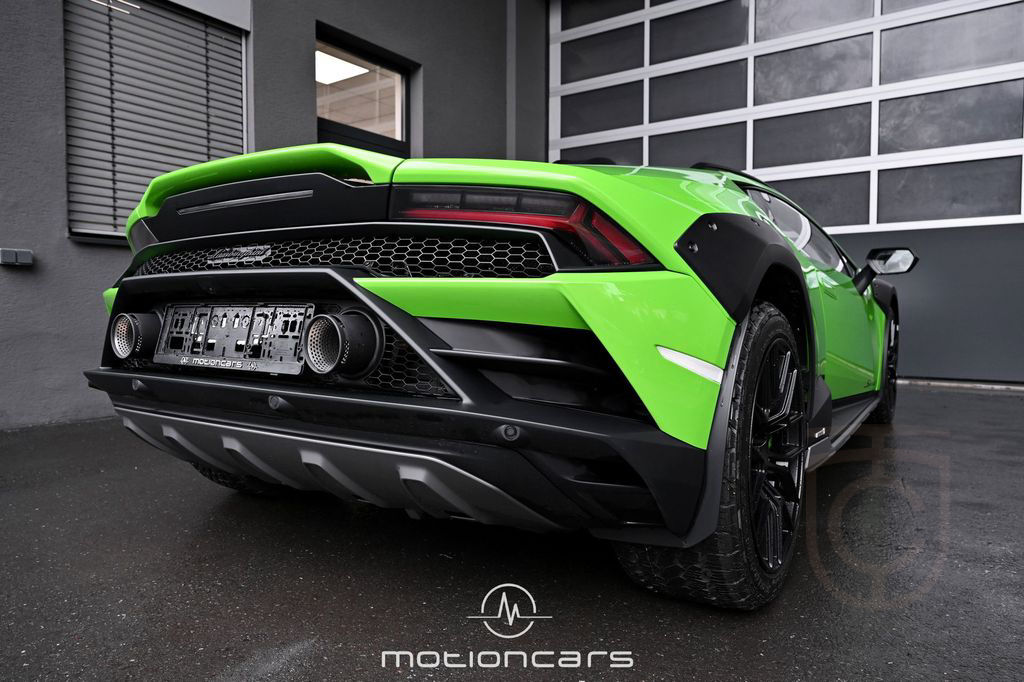 Lamborghini Huracan Sterrato 1 OF 1499 EXP € 274.983