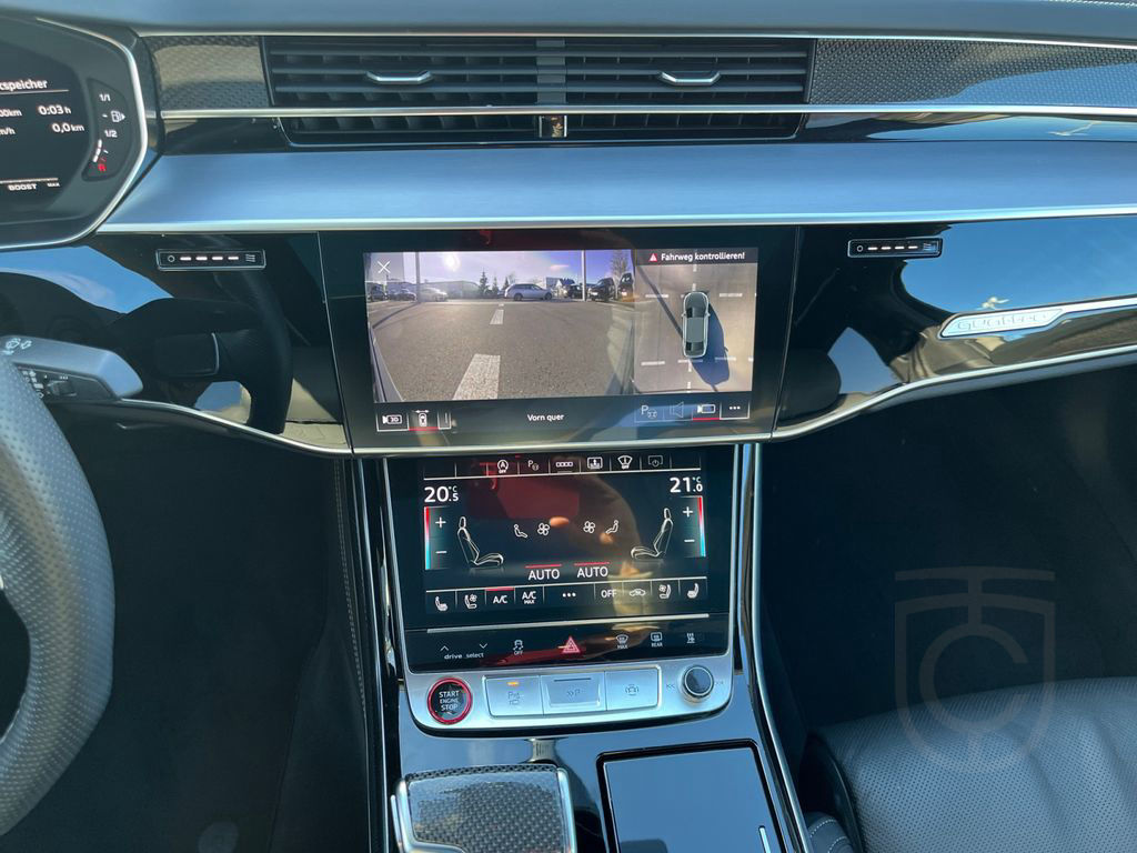 Audi S8 TFSI tiptr. Matrix, PANO,Massage, Standhz