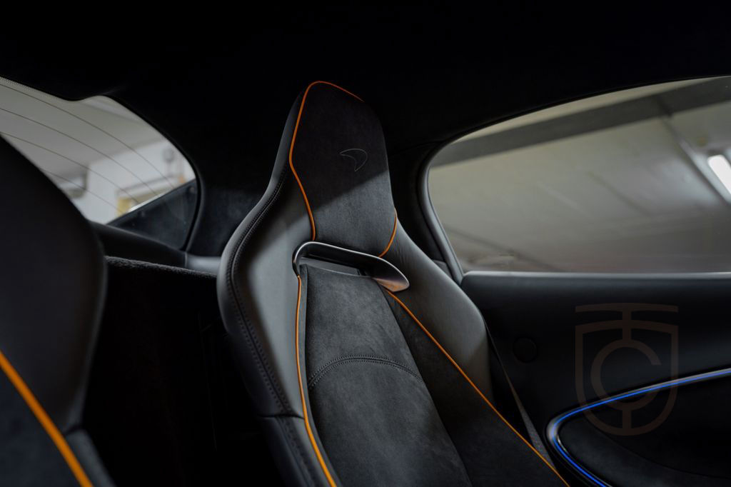 McLaren ARTURA COUPE STOCK LIKE NEW PERFECT CONDITION