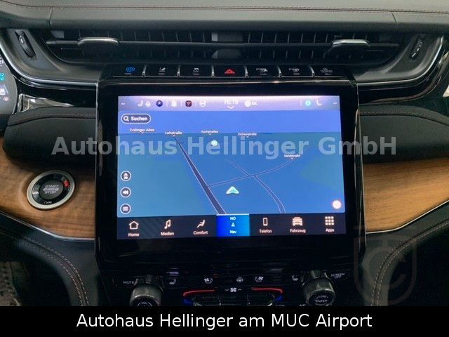 Jeep Grand Cherokee Summit Reserve Plug-In-Hybrid 4Xe