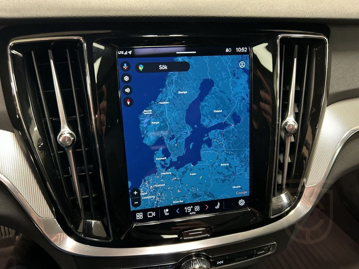 Volvo S60 Recharge T6 II Plus Dark