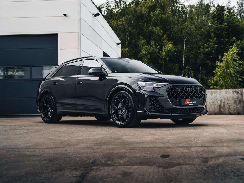 Audi RS Q8 Performance / New / Ceramic / Sunroof / Ma