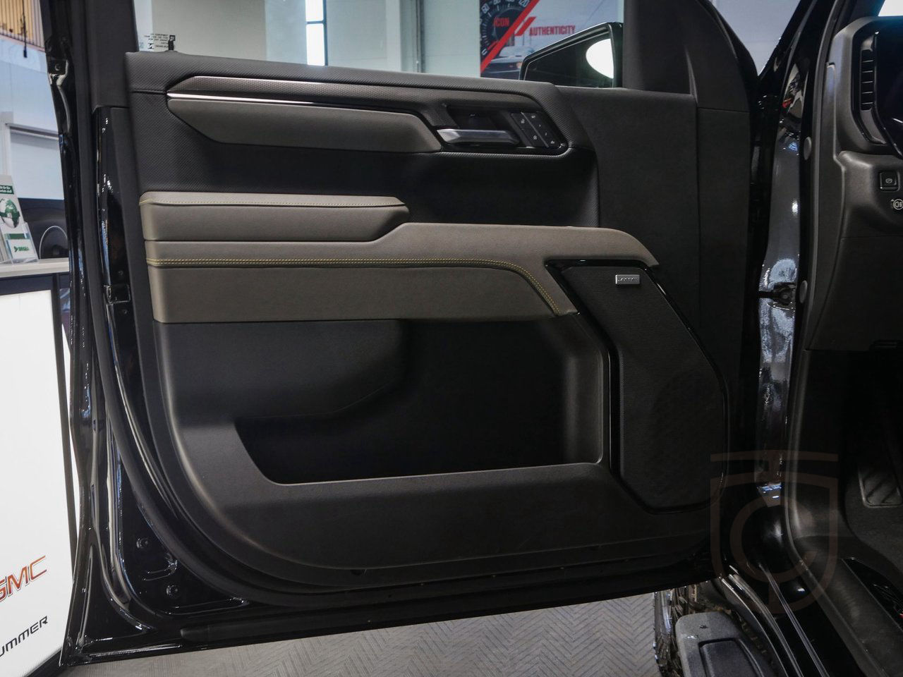 Chevrolet Silverado ZR2 6.2L V8