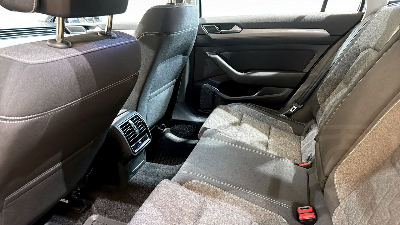 Volkswagen Passat Sportscombi TSI150 DSG