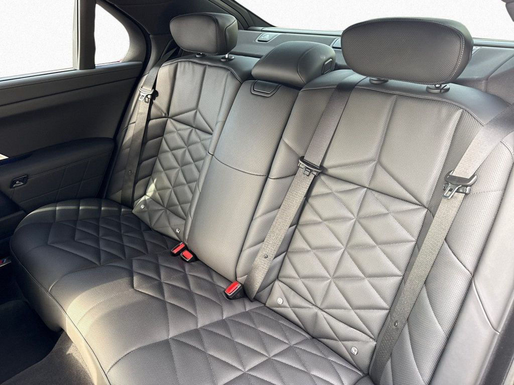 BMW 740d xDrv M Sport Fond TV StHz AHK PaPr DaPr SKY