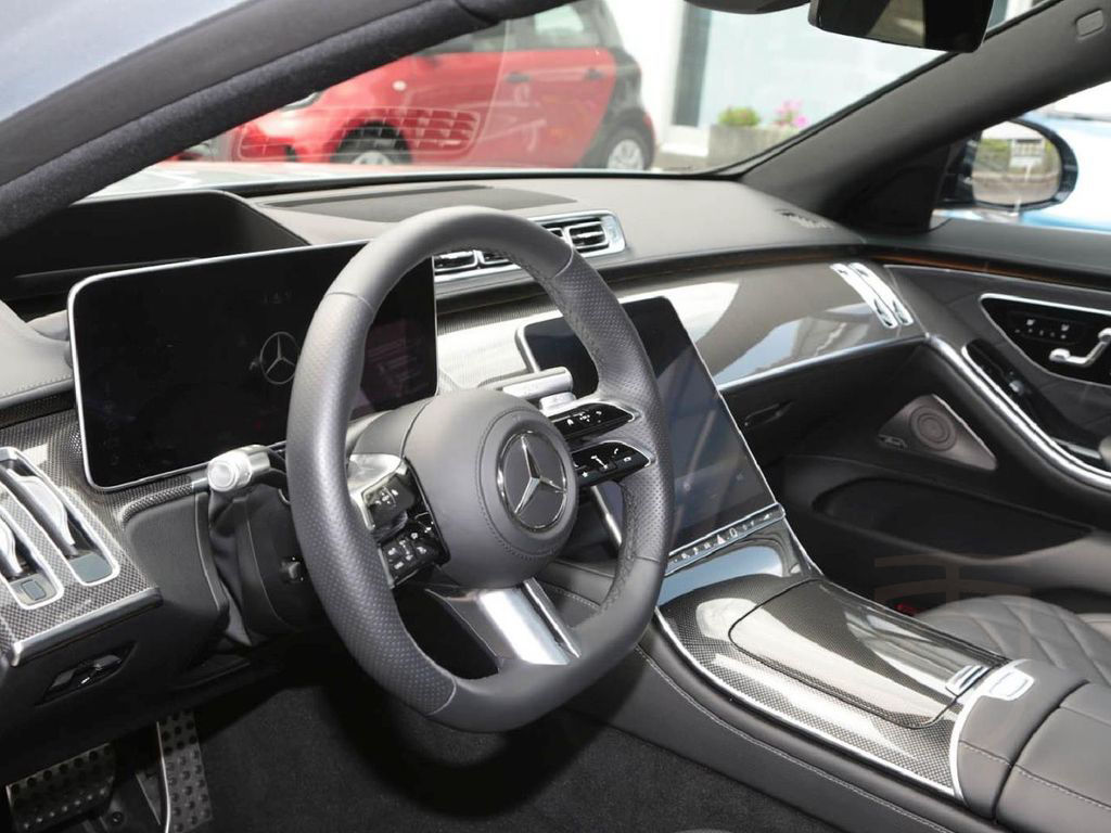 Mercedes-Benz S 580 e lang AMG Night Panorama Multikontursitze
