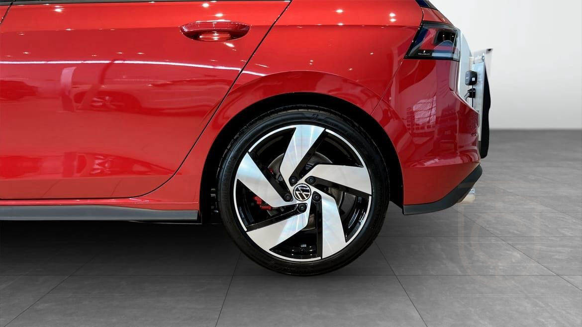 Volkswagen Golf GTI 2,0 TSI
