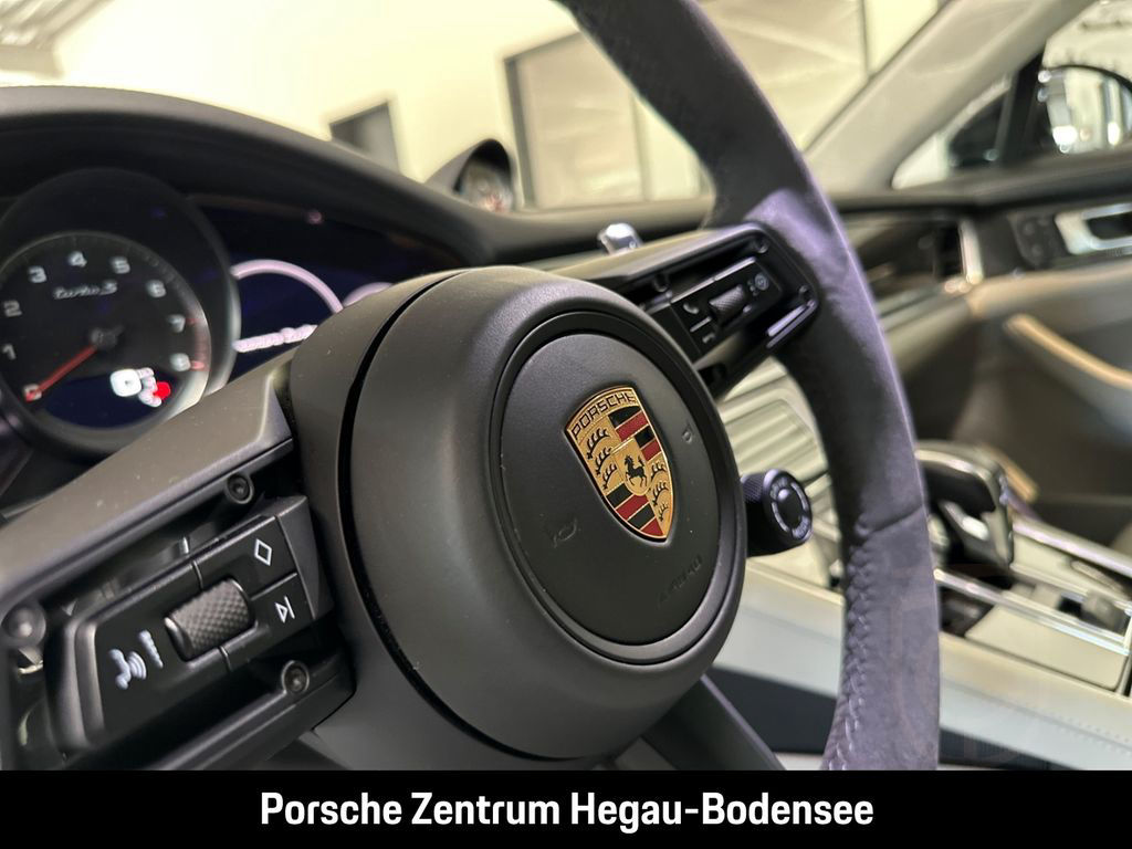Porsche Panamera Turbo S Sport Turismo Headup-Display/Sp