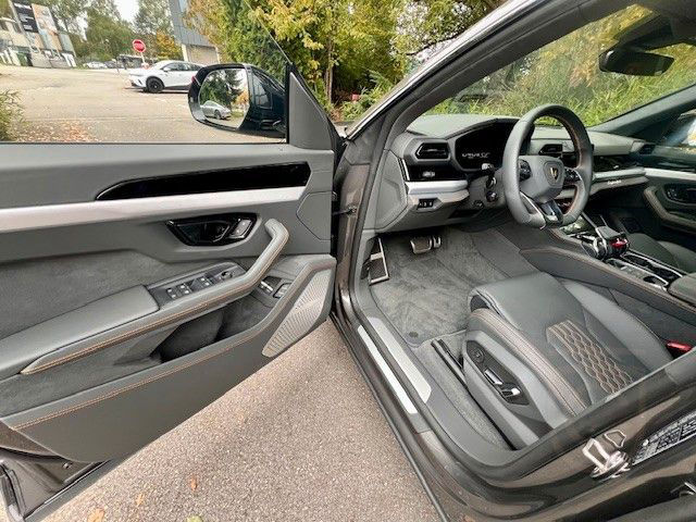 Lamborghini Urus 4.0 V8 PHEV SE