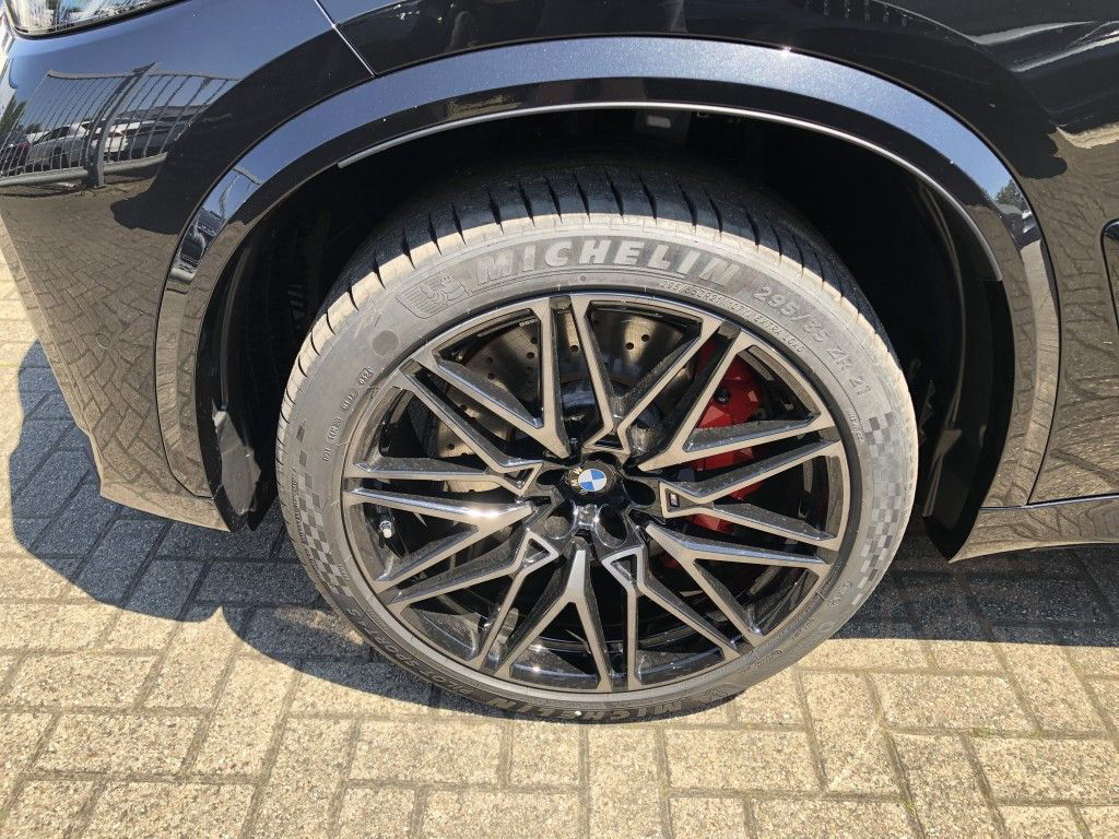 BMW X5 M Competition M Sport Open SkyBowers