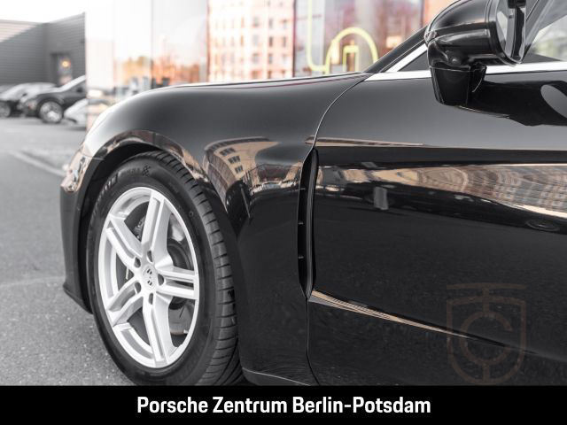 Porsche Panamera 4 Surround-View LED-Matrix Panoramadach