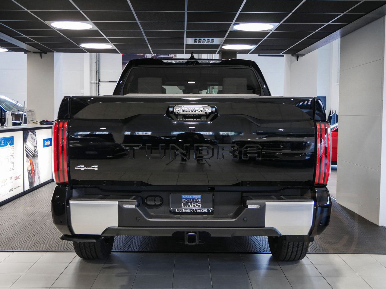 Toyota Tundra CAPSTONE HYRBID HEV