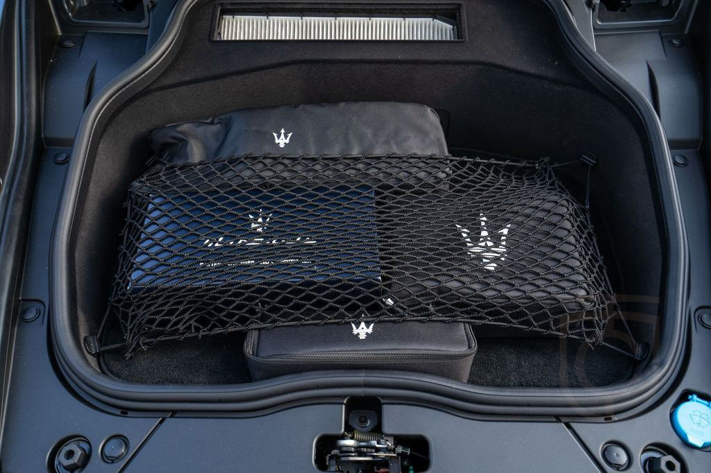 Maserati MC20 Deutsches Fahrzeug