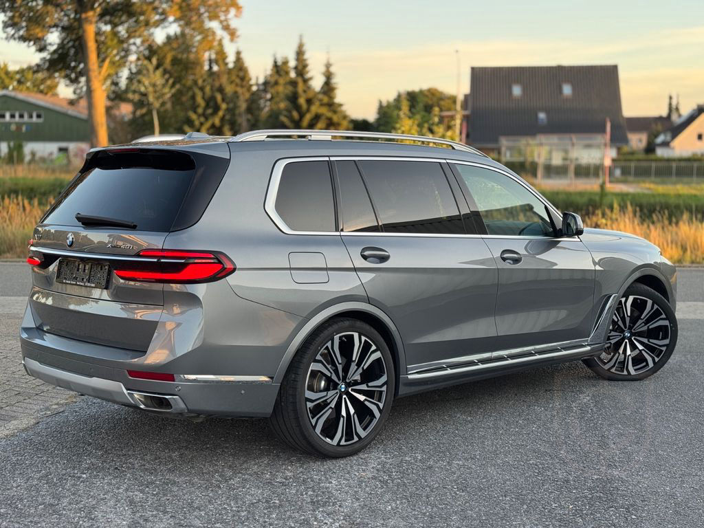 BMW X7 xDrive 40 i*B&W*Sky-Lounge*Massage*DriveAss*