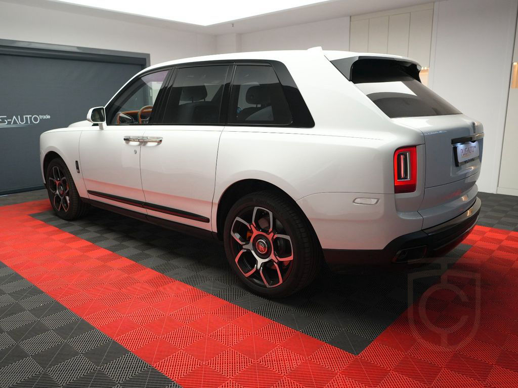 Rolls-Royce Cullinan Black Badge