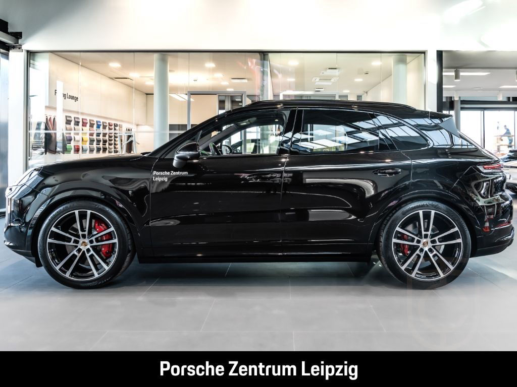 Porsche Cayenne S HD-Matrix InnoDrive PDCC InnoDrive HUD