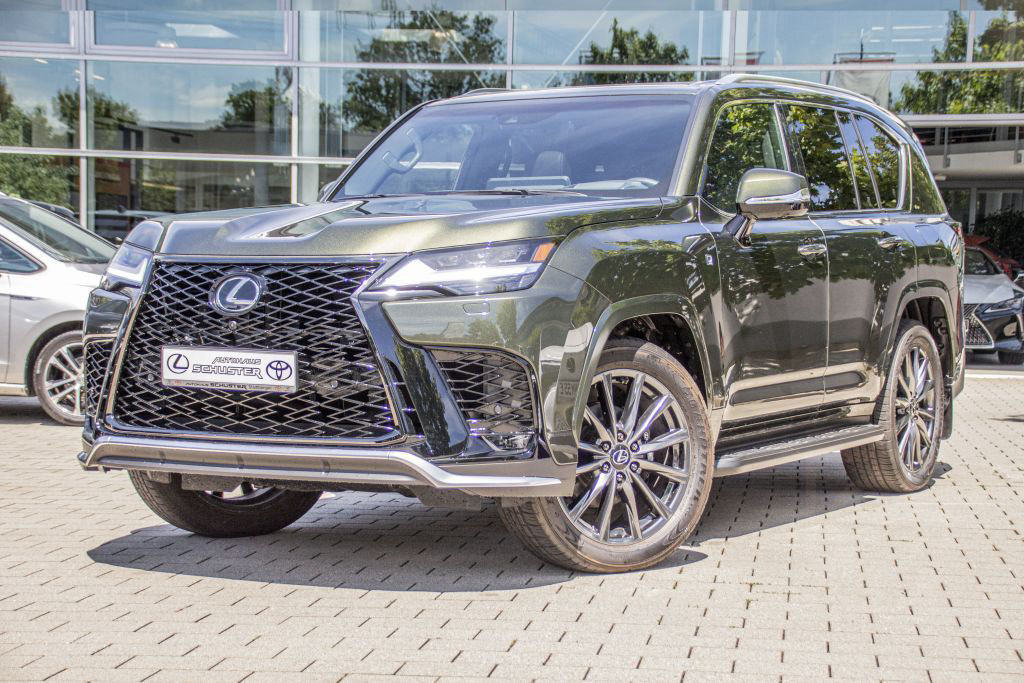 Lexus LX 600 F SPORT