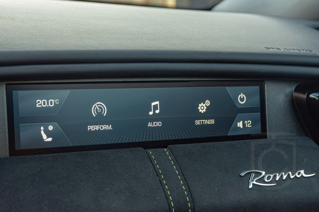 Ferrari Roma *NOVITEC*F. ADAS*MAGNE*P.DISPLAY*SMARTPHONE