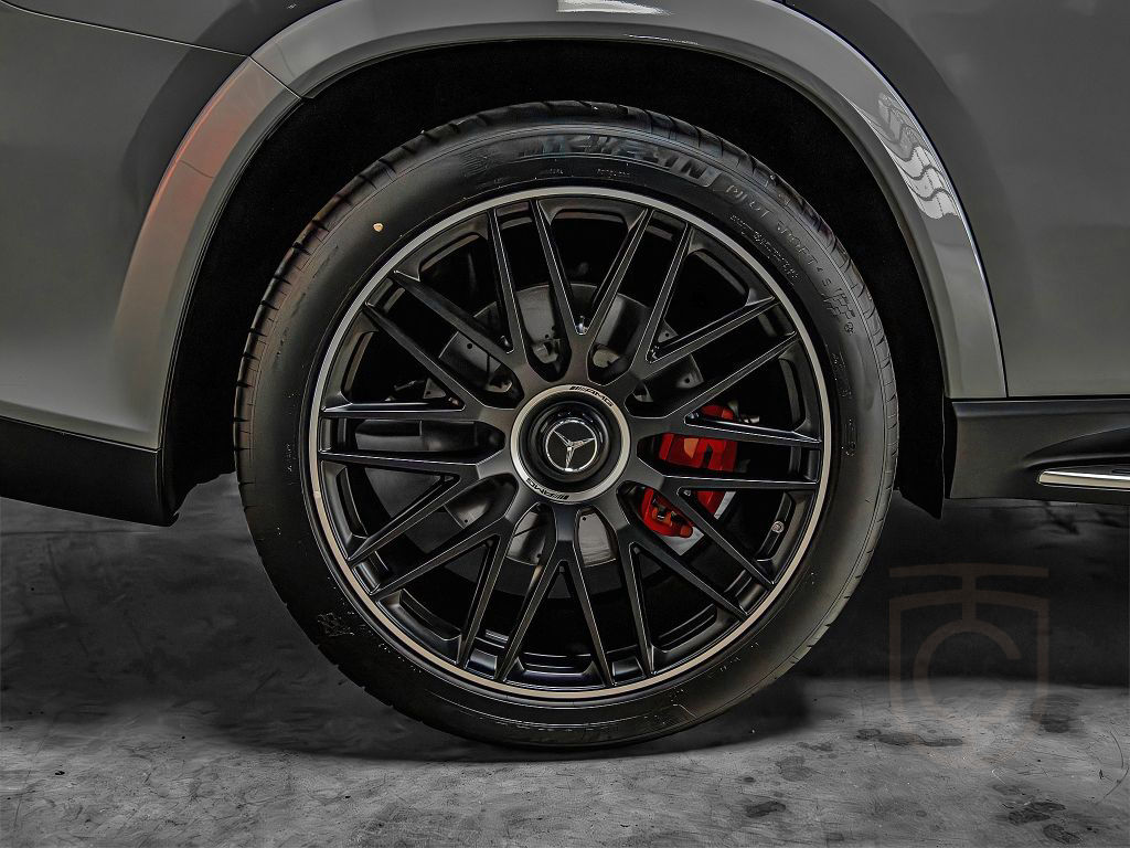 Mercedes-Benz GLS 63AMG 4Matic+ *Ultimate*Carbon*3D Burmester*