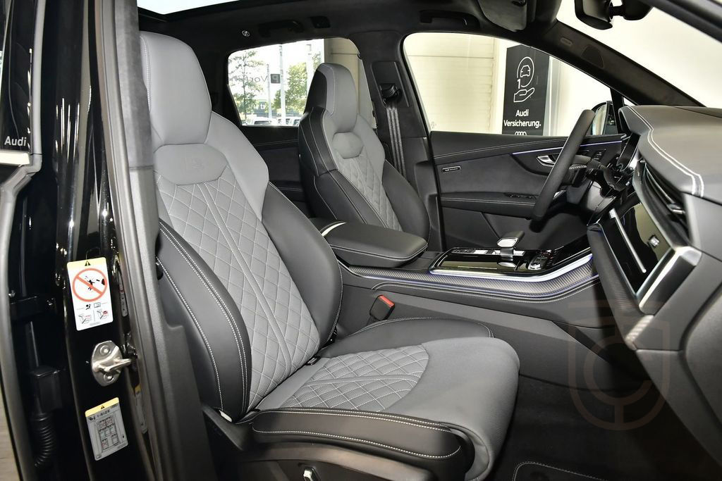 Audi SQ7 SUV TFSI 373(507) kW(PS) tiptronic