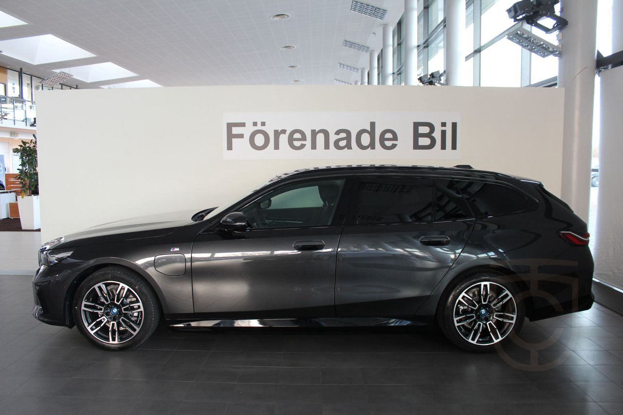 BMW 530e xDrive Touring M Sport