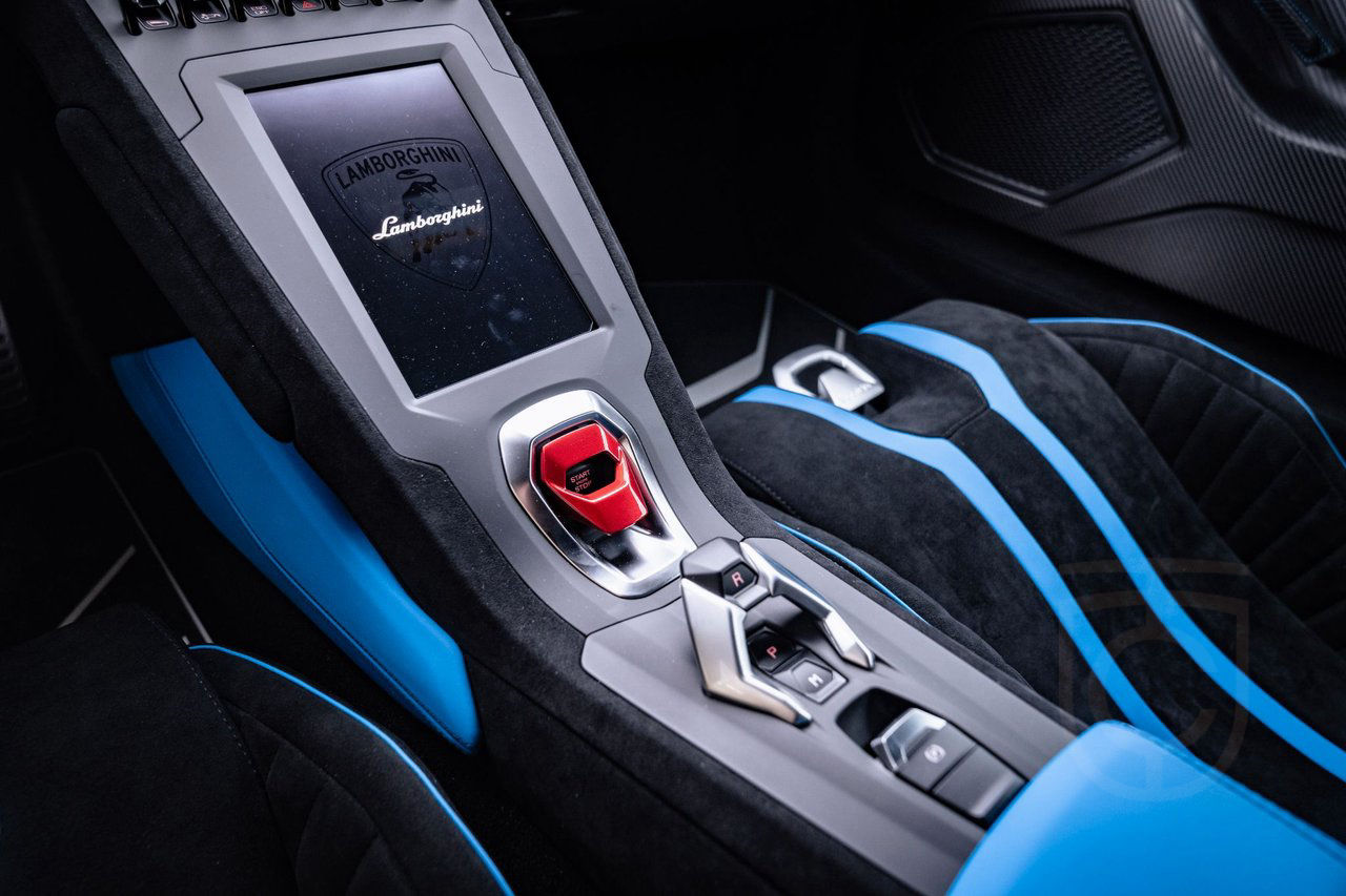Lamborghini Huracán STO 5.2 V10