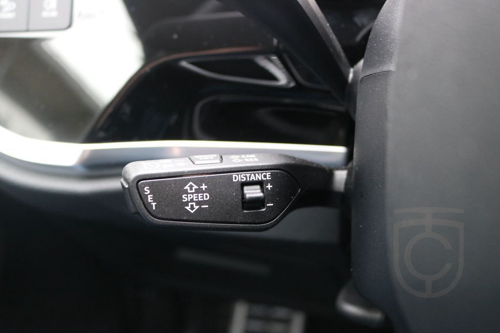 Audi RSQ3 2.5 TFSI quattro S tronic /Exclusive/SONOS/