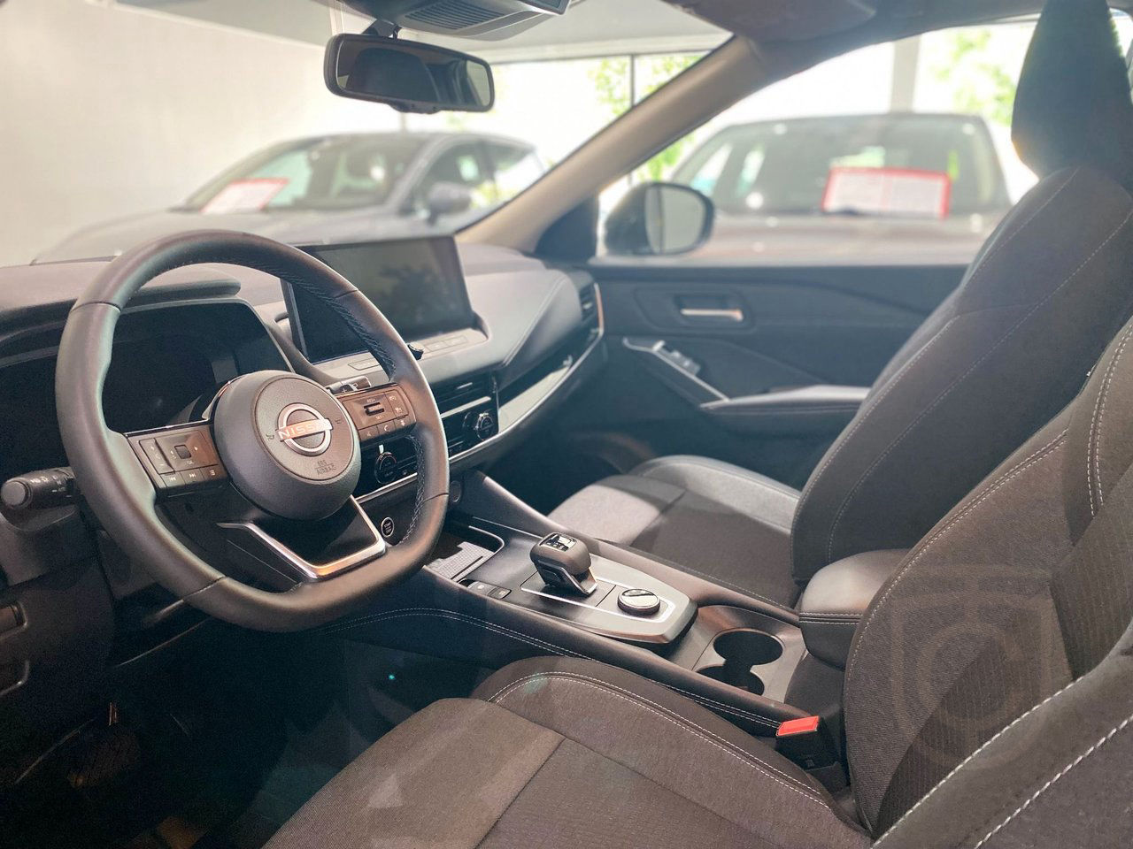 Nissan Qashqai 1.3 DIG-T XTRONIC-CVT N-Connecta