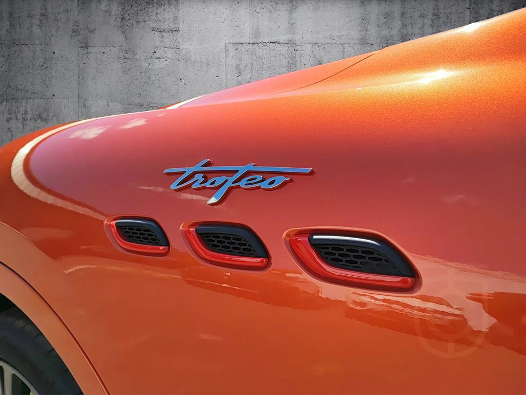 Maserati Levante Trofeo **Fuori-Serie*Zest Orange*Lime*