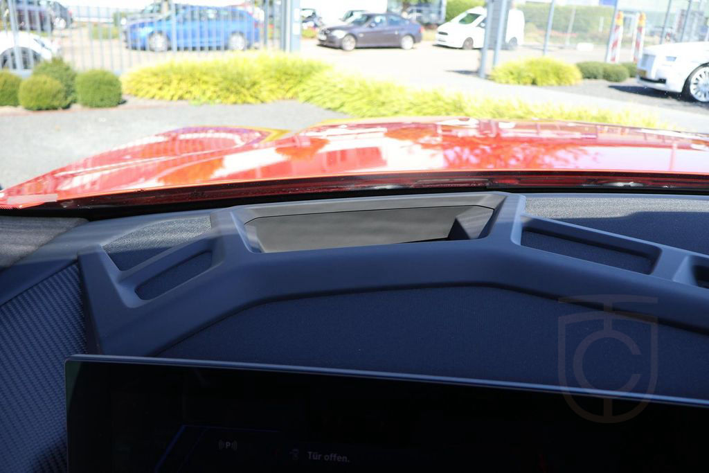 BMW XM "INDIVIDUAL" B&W-AHK-Massage-DriversP.-Iconic